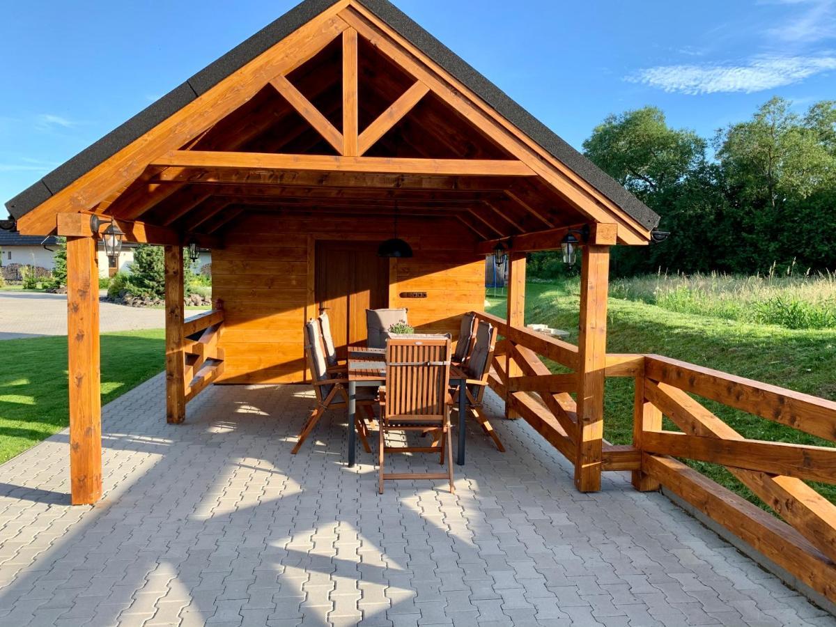 Domcek & Sauna Garden Стара Лесна Екстер'єр фото